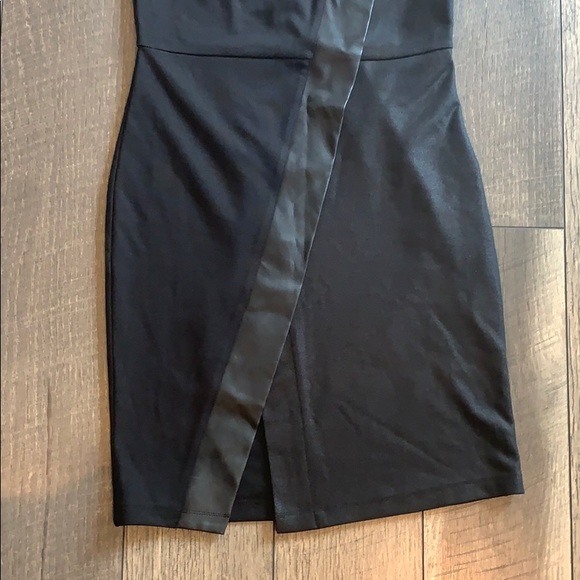 Black dress with faux leather trim - Picture 6 of 12